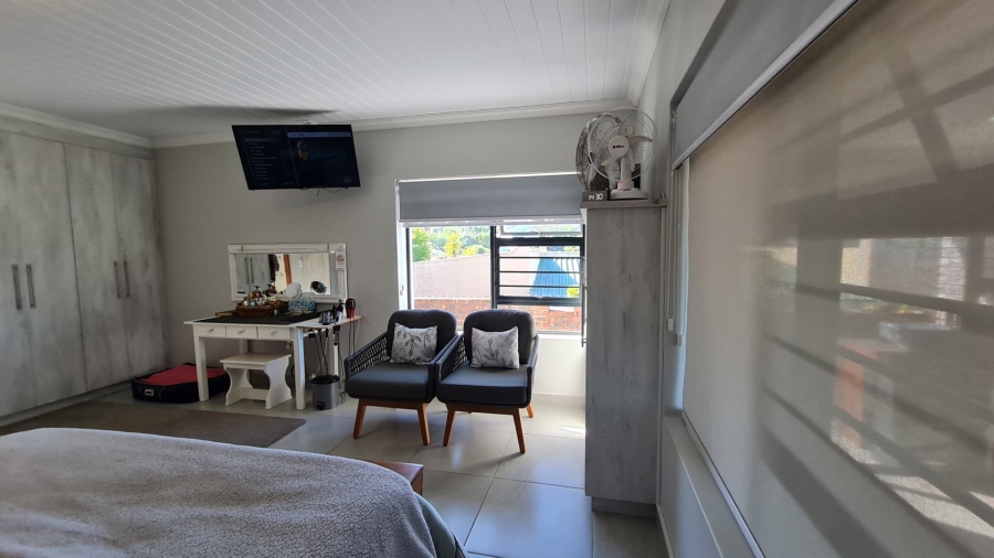 3 Bedroom Property for Sale in Dana Bay Western Cape